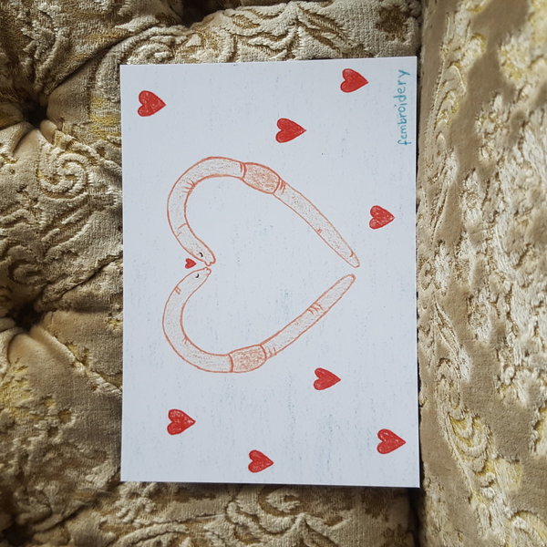 Küssende Regenwürmer als Herz Postkarte DinA6
